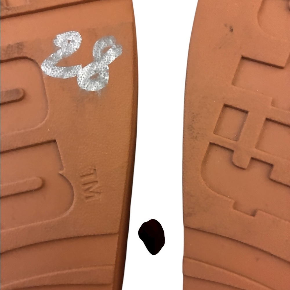 Fitflop | Lottie chain print in baked yellow wedge flip flop sandals - Picture 9 of 10